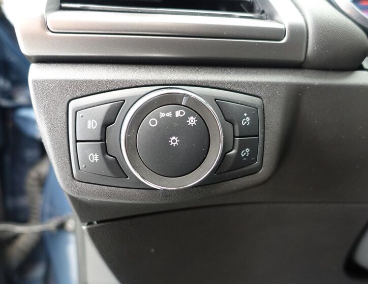 Ford Mondeo 26