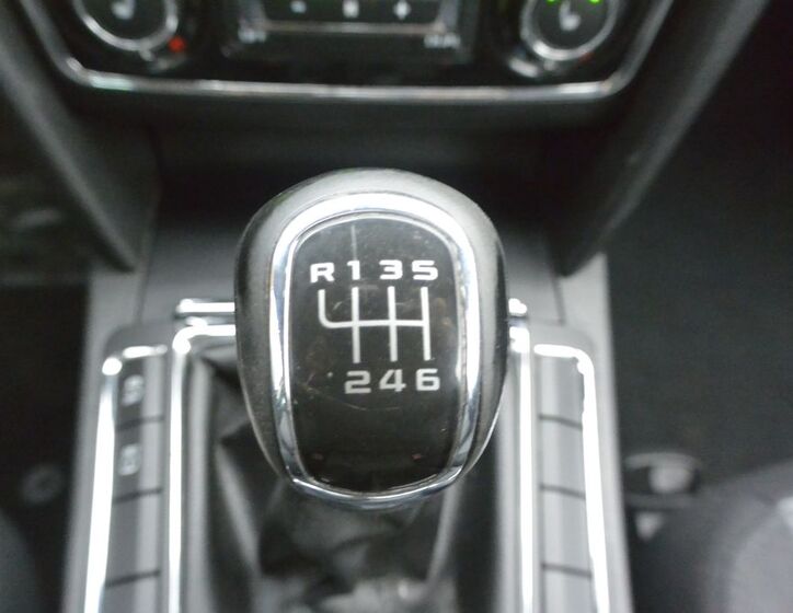 Škoda Superb 22