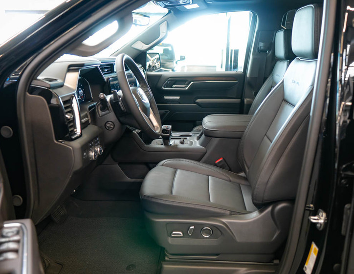 GMC Sierra 11
