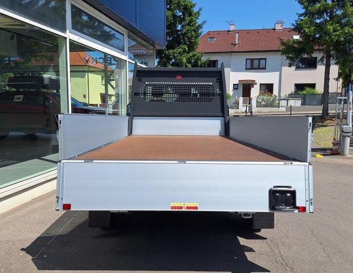 Peugeot Boxer 7