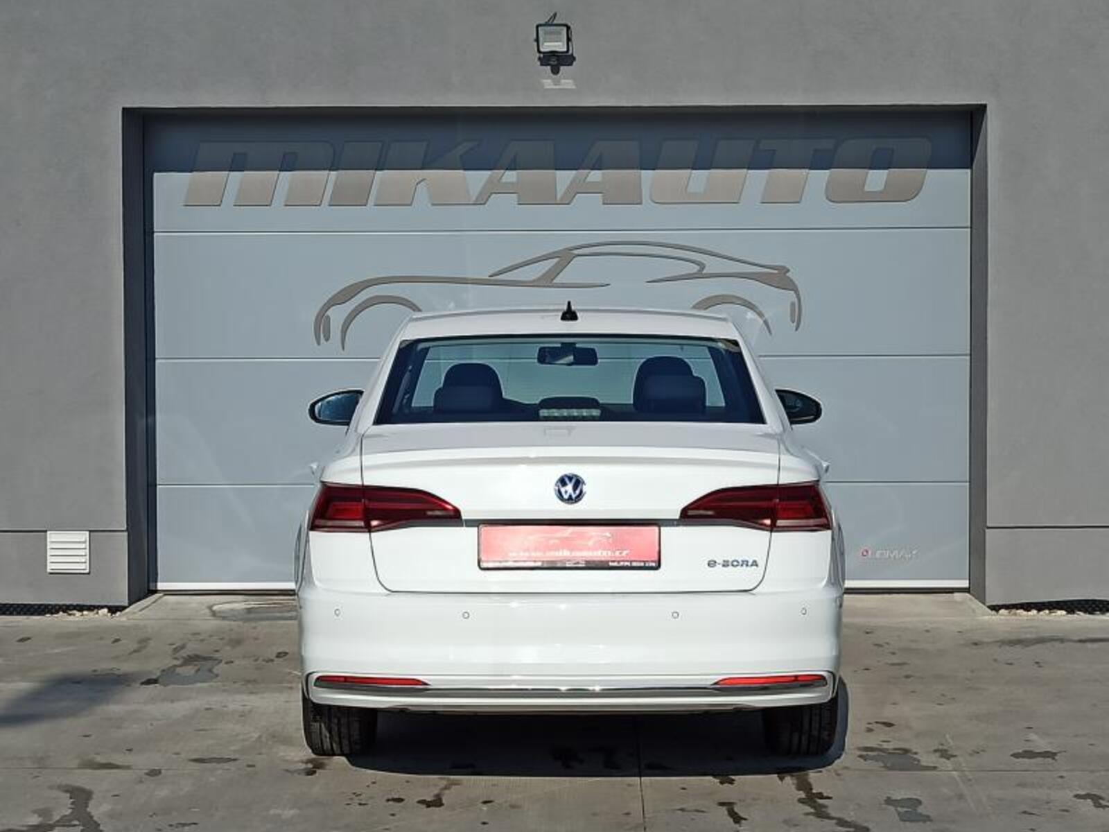 Volkswagen Bora 6