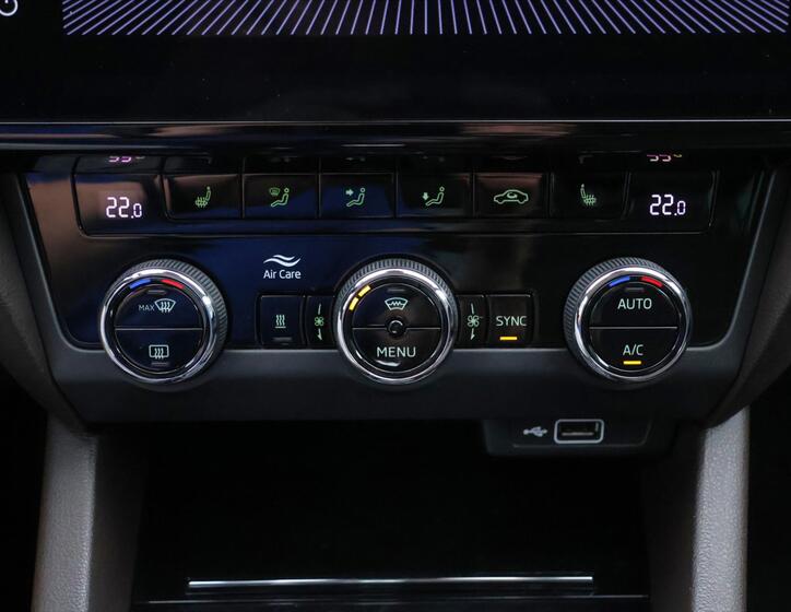 Škoda Octavia 33