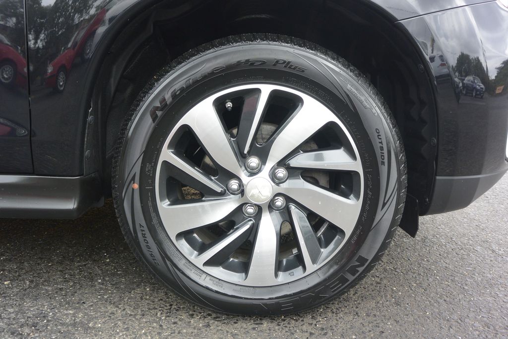 Mitsubishi ASX