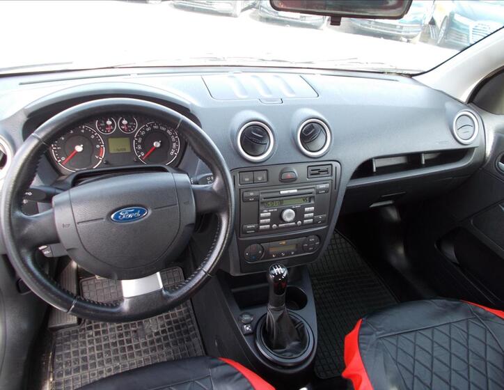 Ford Fusion 18