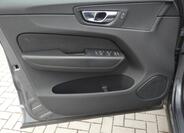 Volvo XC60 8