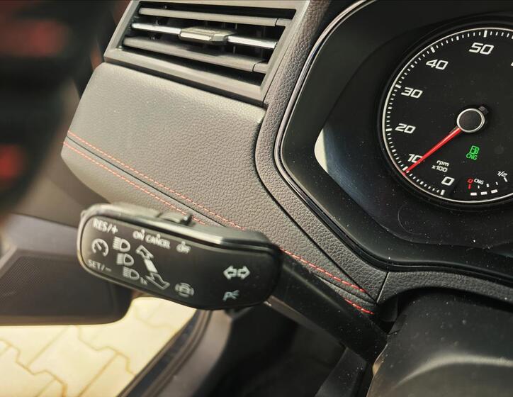 Seat Arona 21