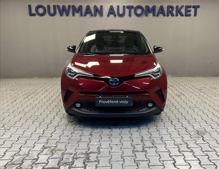 Toyota C-HR 4