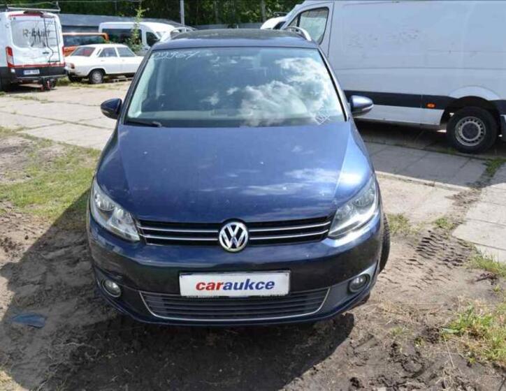 Volkswagen Touran 6