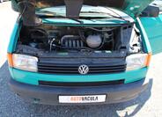 Volkswagen Caravelle 22
