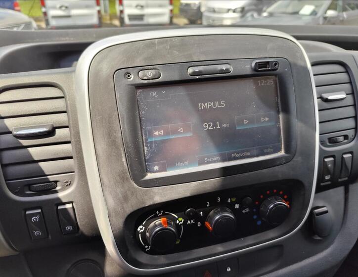 Renault Trafic 20