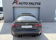 BMW M4 6