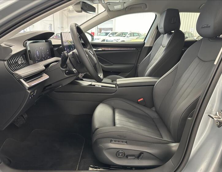 Škoda Superb 21