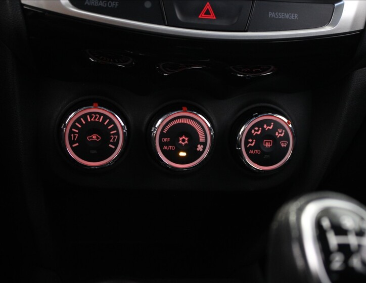 Mitsubishi ASX 13