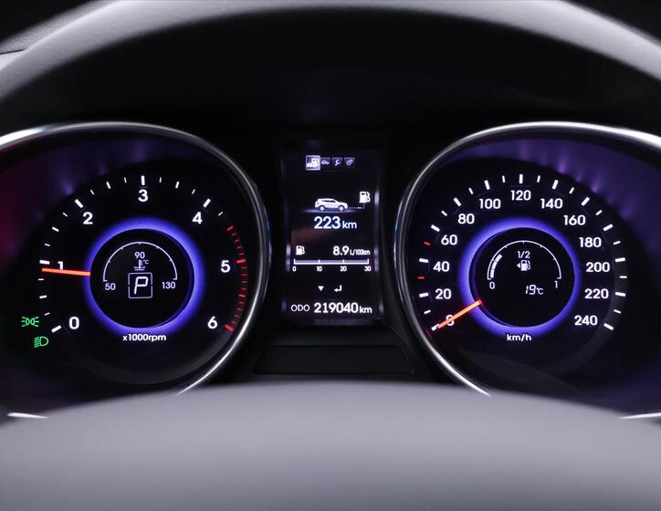 Hyundai Santa Fe 19