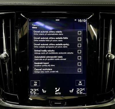 Volvo S90 22