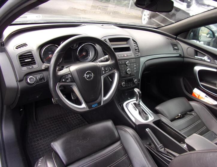 Opel Insignia 16