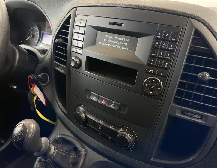 Mercedes-Benz Vito 15