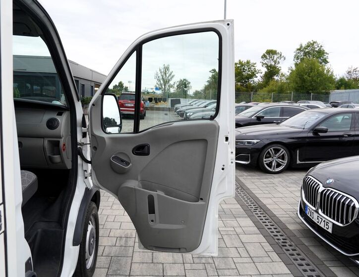Renault Master 26