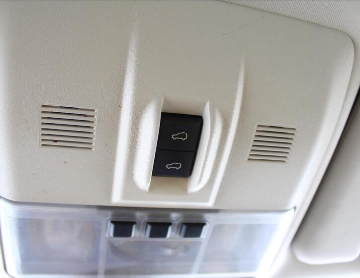 Land Rover Range Rover 24