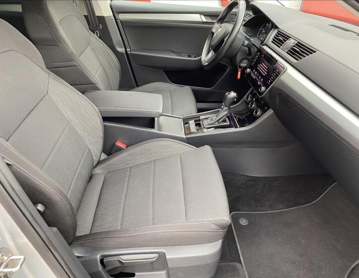 Škoda Superb 22