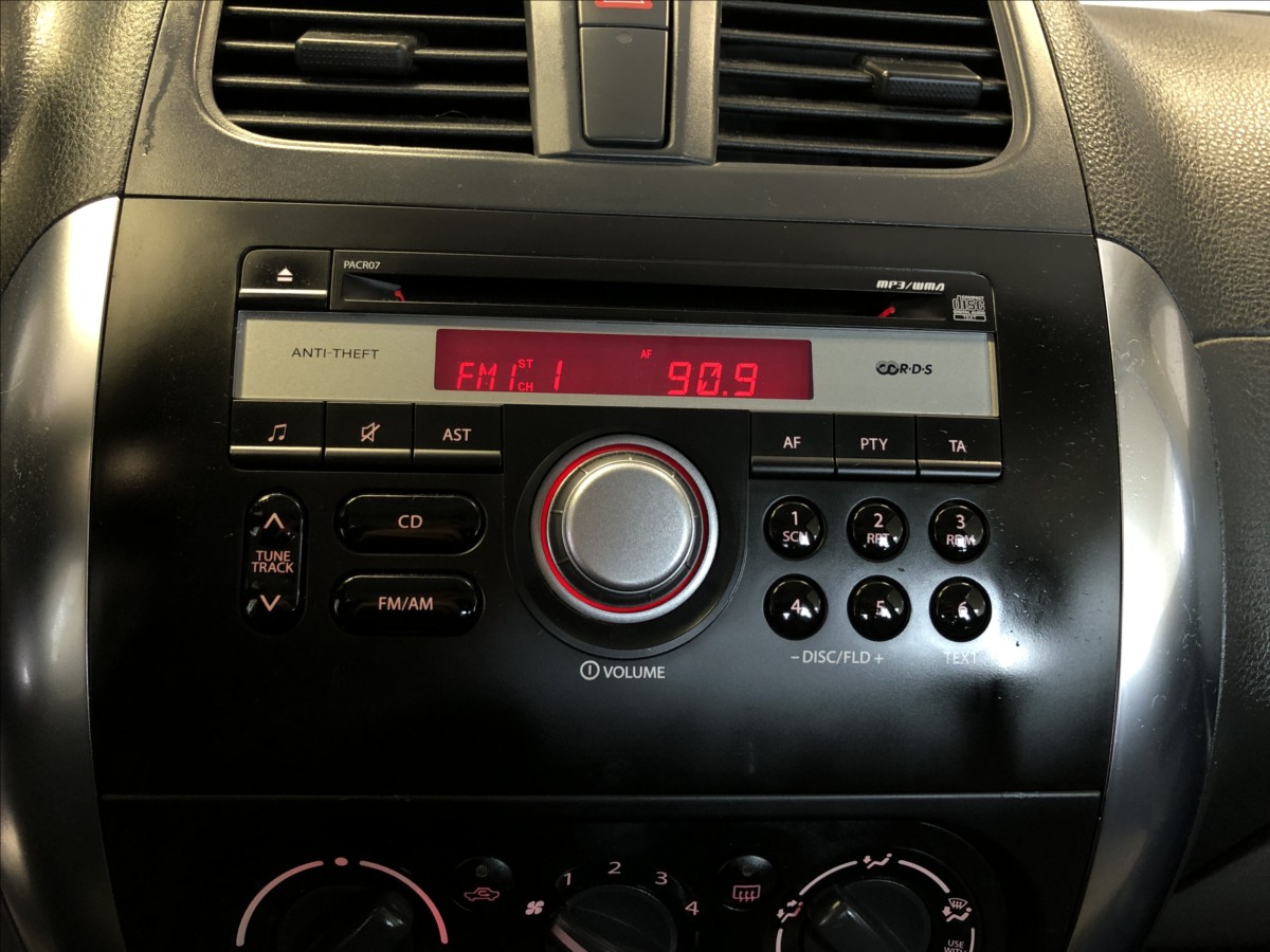 Suzuki SX4