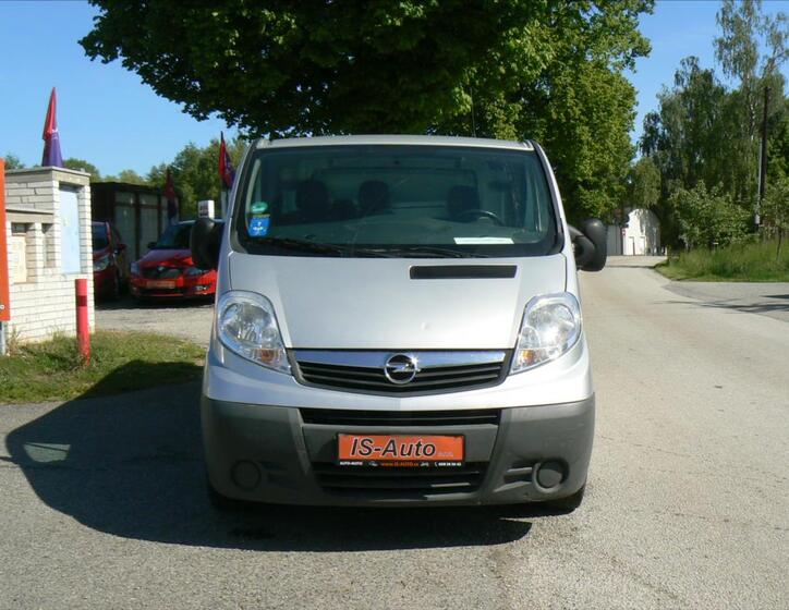 Opel Vivaro 3