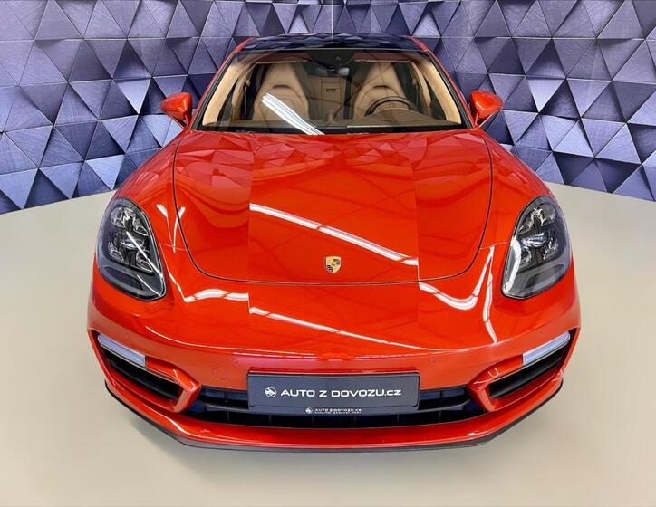 Porsche Panamera 3