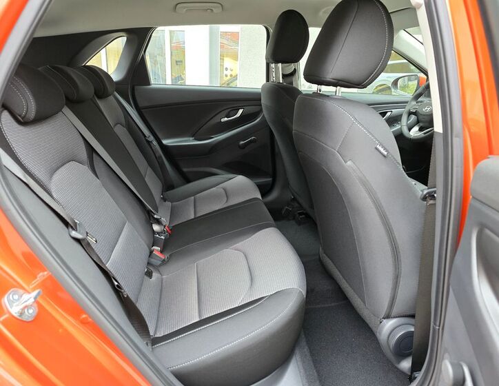 Hyundai i30 23