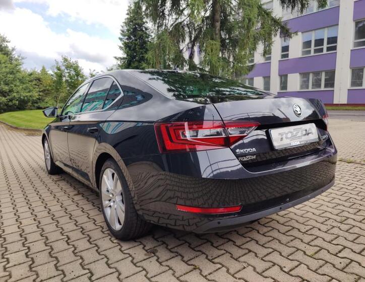 Škoda Superb 3