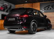 Porsche Cayenne 27