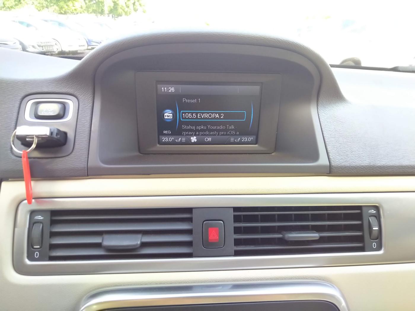 Volvo XC70