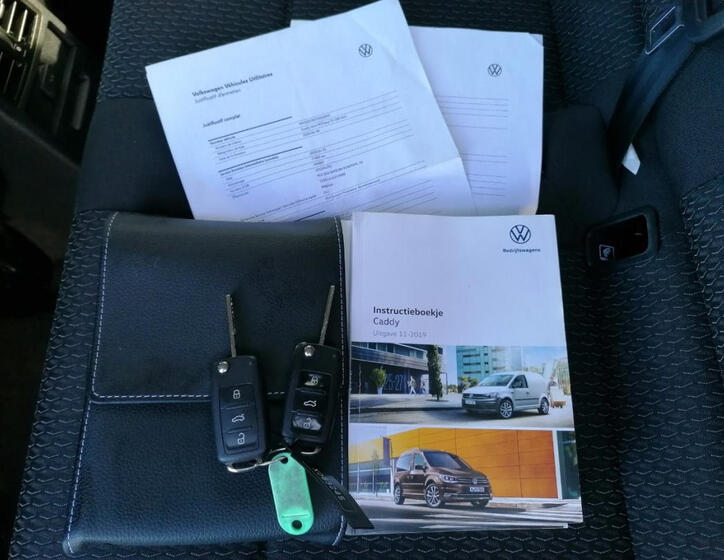 Volkswagen Caddy 23