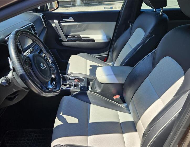 KIA Sportage 10