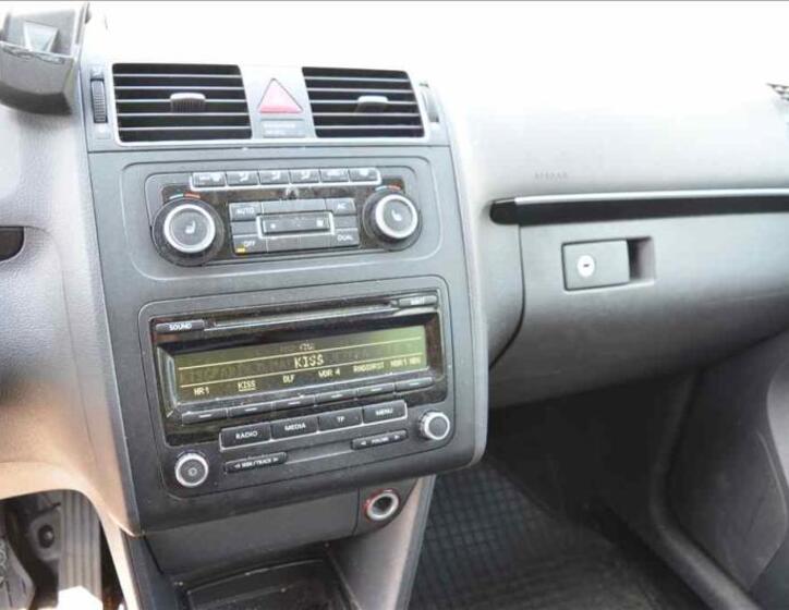 Volkswagen Touran 16