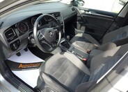 Volkswagen Golf 15