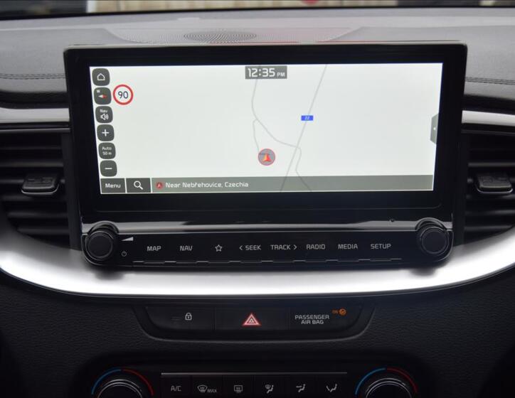 KIA XCeed 10