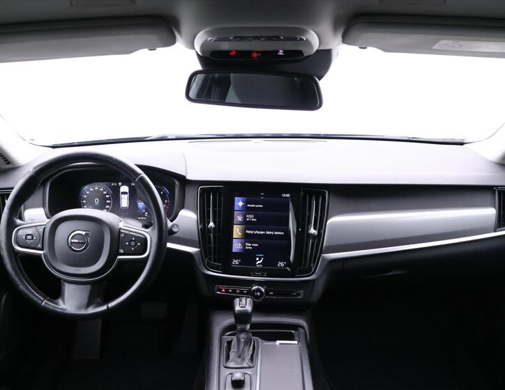 Volvo V90 22