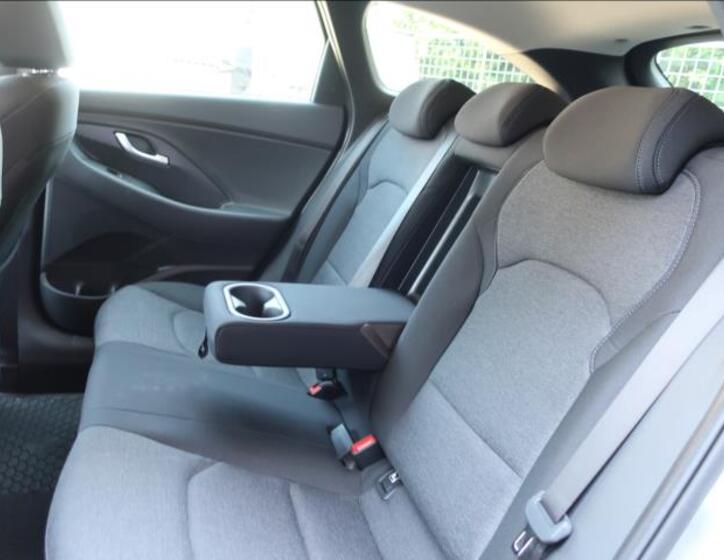 Hyundai i30 13