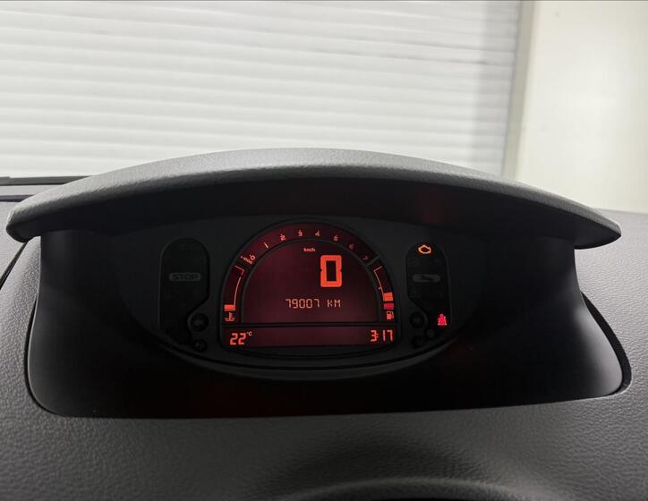 Renault Modus 16