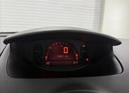 Renault Modus 16