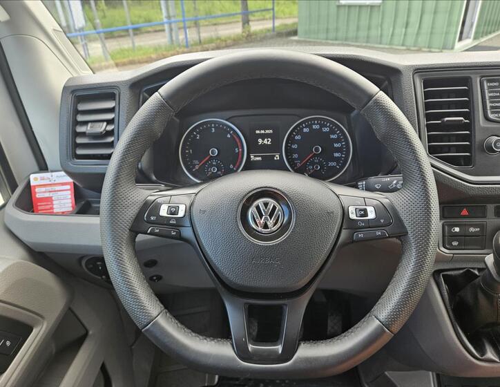 Volkswagen Crafter 13