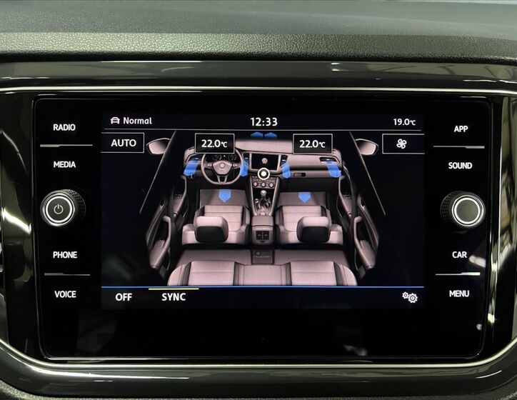 Volkswagen T-Roc 16