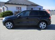 Volkswagen Touareg 2