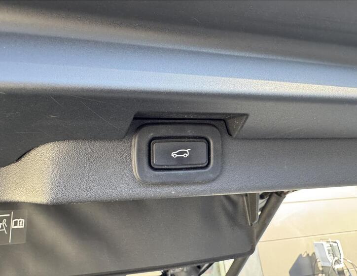 Land Rover Discovery 65