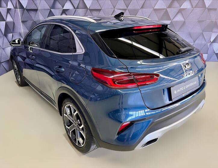 KIA XCeed 5