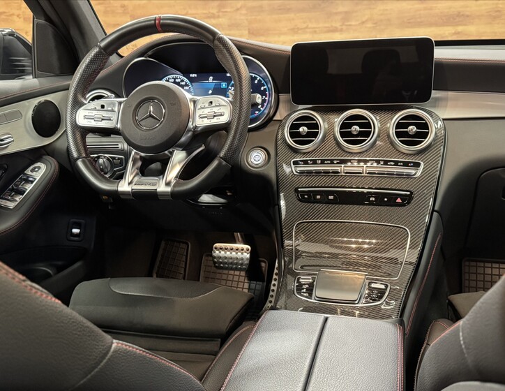 Mercedes-Benz GLC 7
