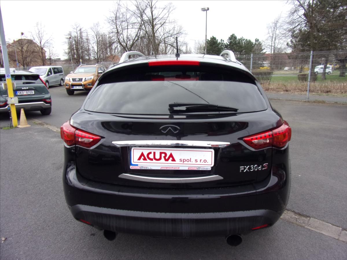 Infiniti FX30