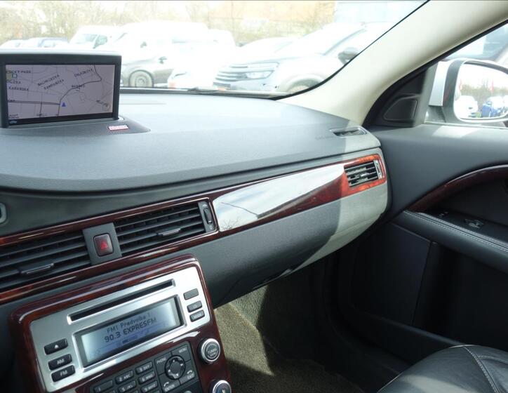 Volvo S80 35
