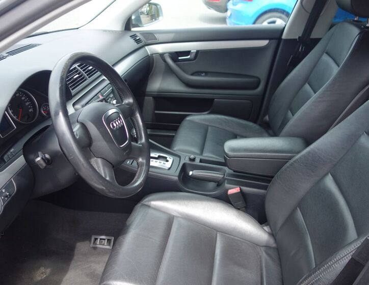 Audi A4 17