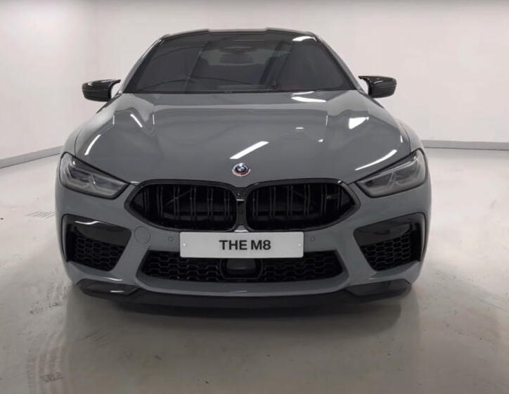 BMW M8 2